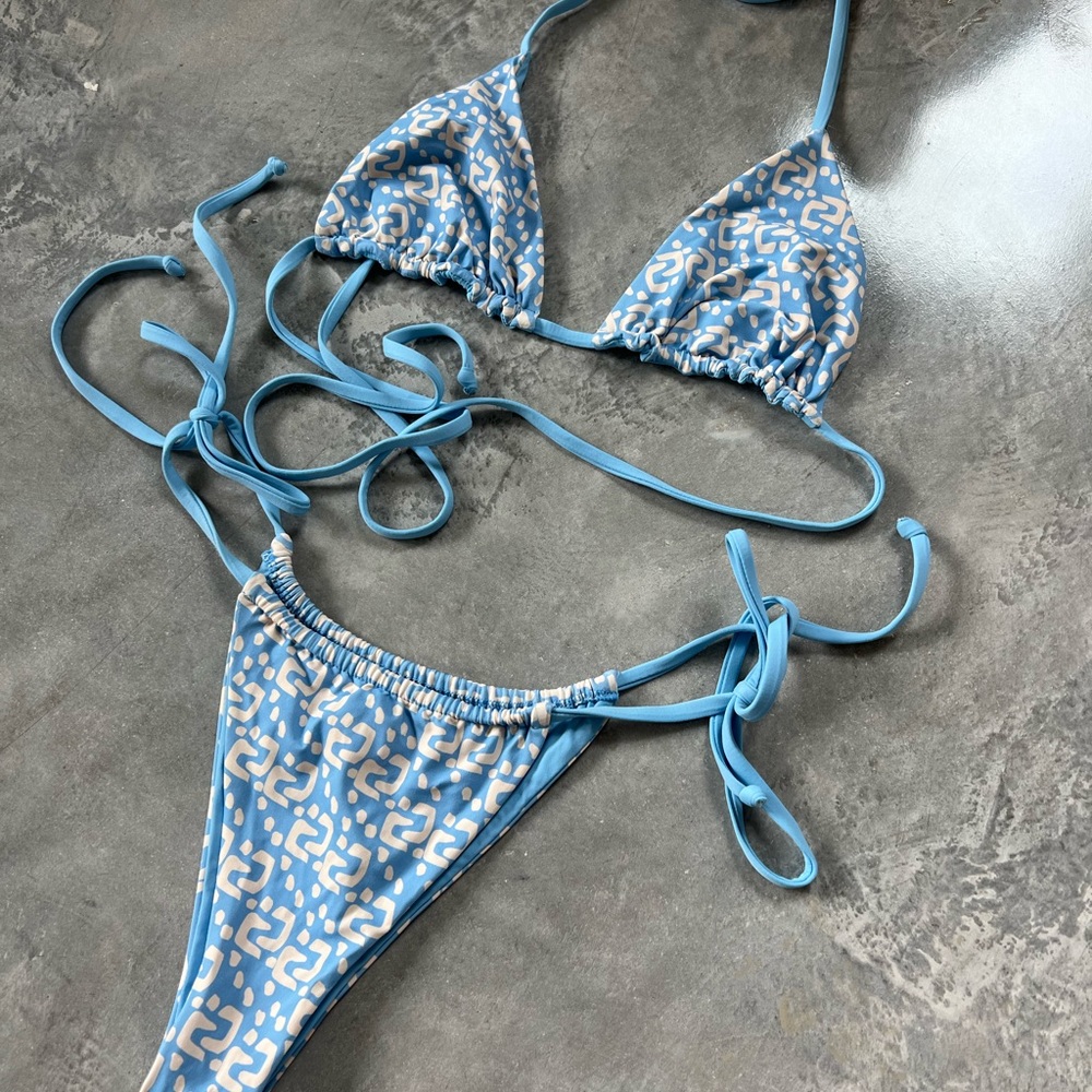Blue Kini